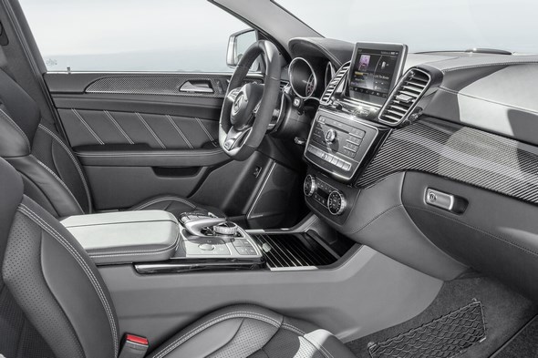 Mercedes-AMG GLE 63 (C 292) 2014; Interieur: Leder Nappa Schwarz; Zierteile Carbon/Schwarz interior: Nappa leather black; carbon-fibre / black piano lacquer trim