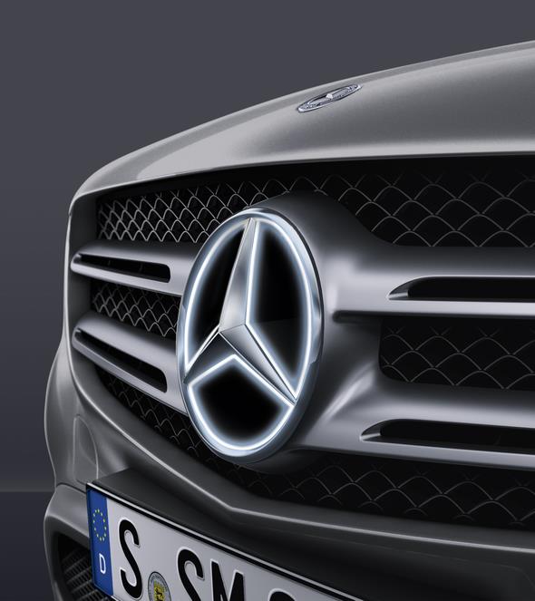 Original-Zubehör für den GLC: Mercedes Stern, beleuchtet Mercedes-Benz GLC genuine accessories: Illuminated Mercedes star